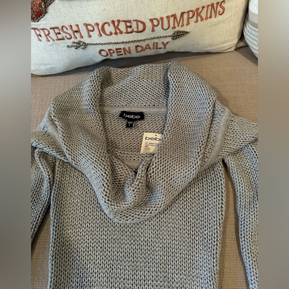 Bebe - Picture 3 of 6